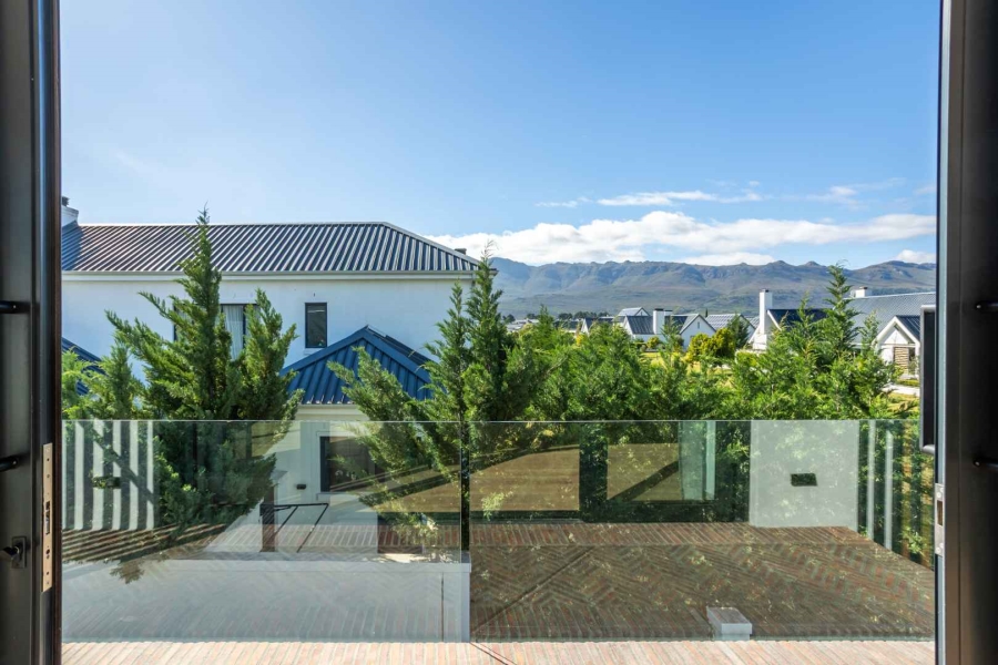 4 Bedroom Property for Sale in Val De Vie Estate Western Cape